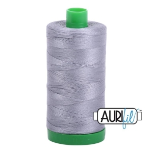 Aurifil 40wt 2605 Grå